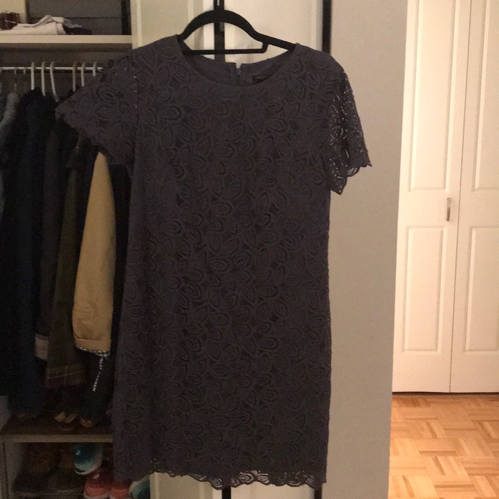 EUC Ann Taylor Lace dress